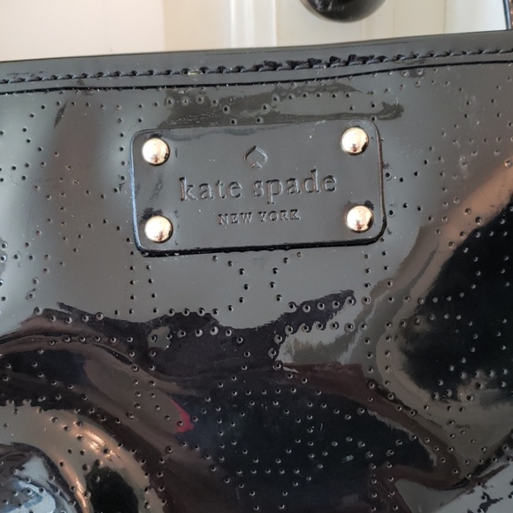 Authentic Kate Spade black logo Tote zip top bag - Picture 2 of 5